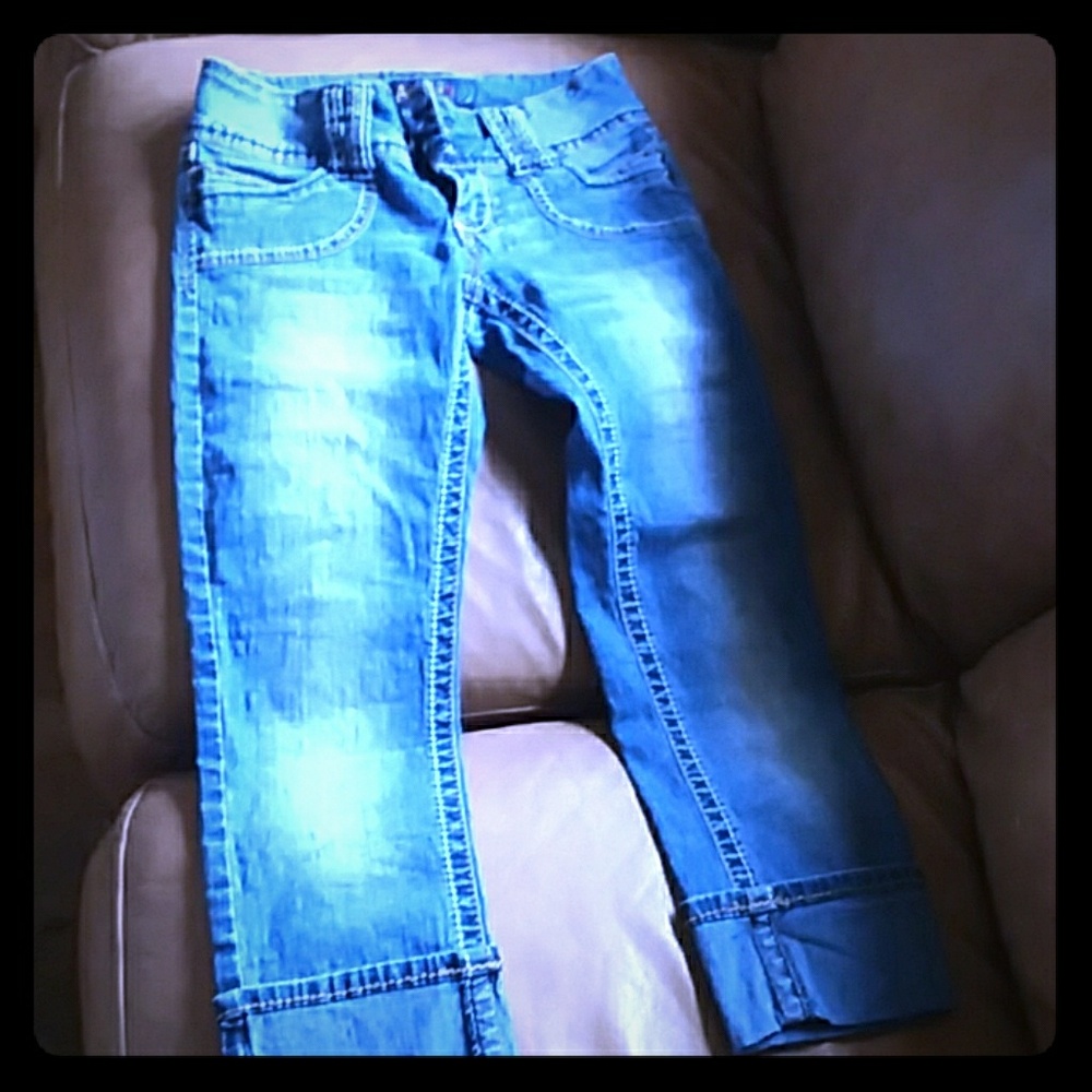 angels mean capris